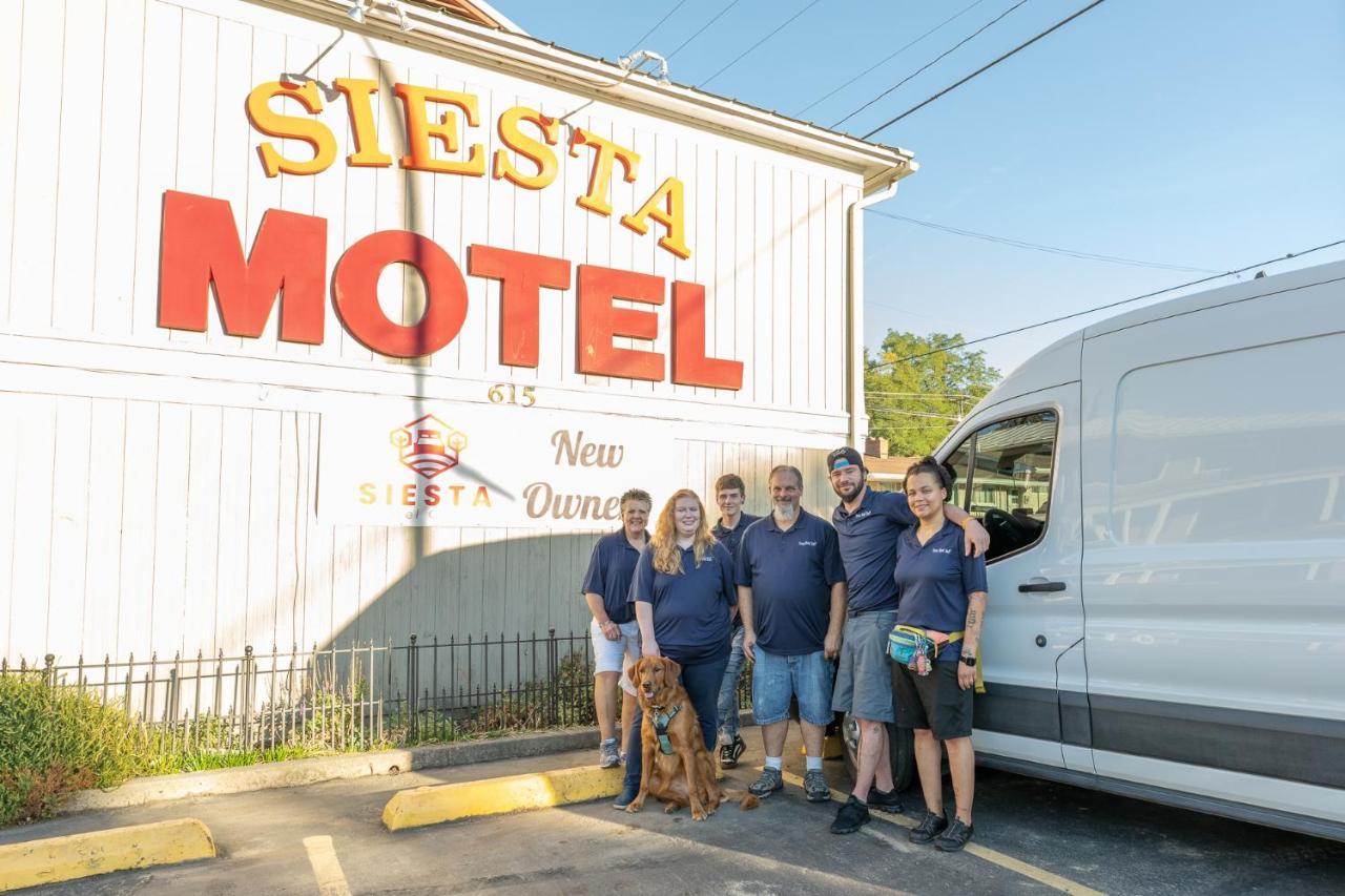Siesta Motel Colfax Wa Extérieur photo